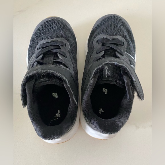 ⚫️ New Balance ⚫️ Fresh Foam Arishi V4 Hook & Loop Running Shoe - toddler size 7 - Picture 9 of 12